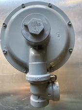 NEW National Met. 61 NMP Gas Regulator 3/4" Input 1" Output 7/16" Orifice Vented