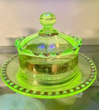 Riverside Co Ranson Pattern Vaseline/Uranium Glass Butter Dish W/Gold Accents 2A