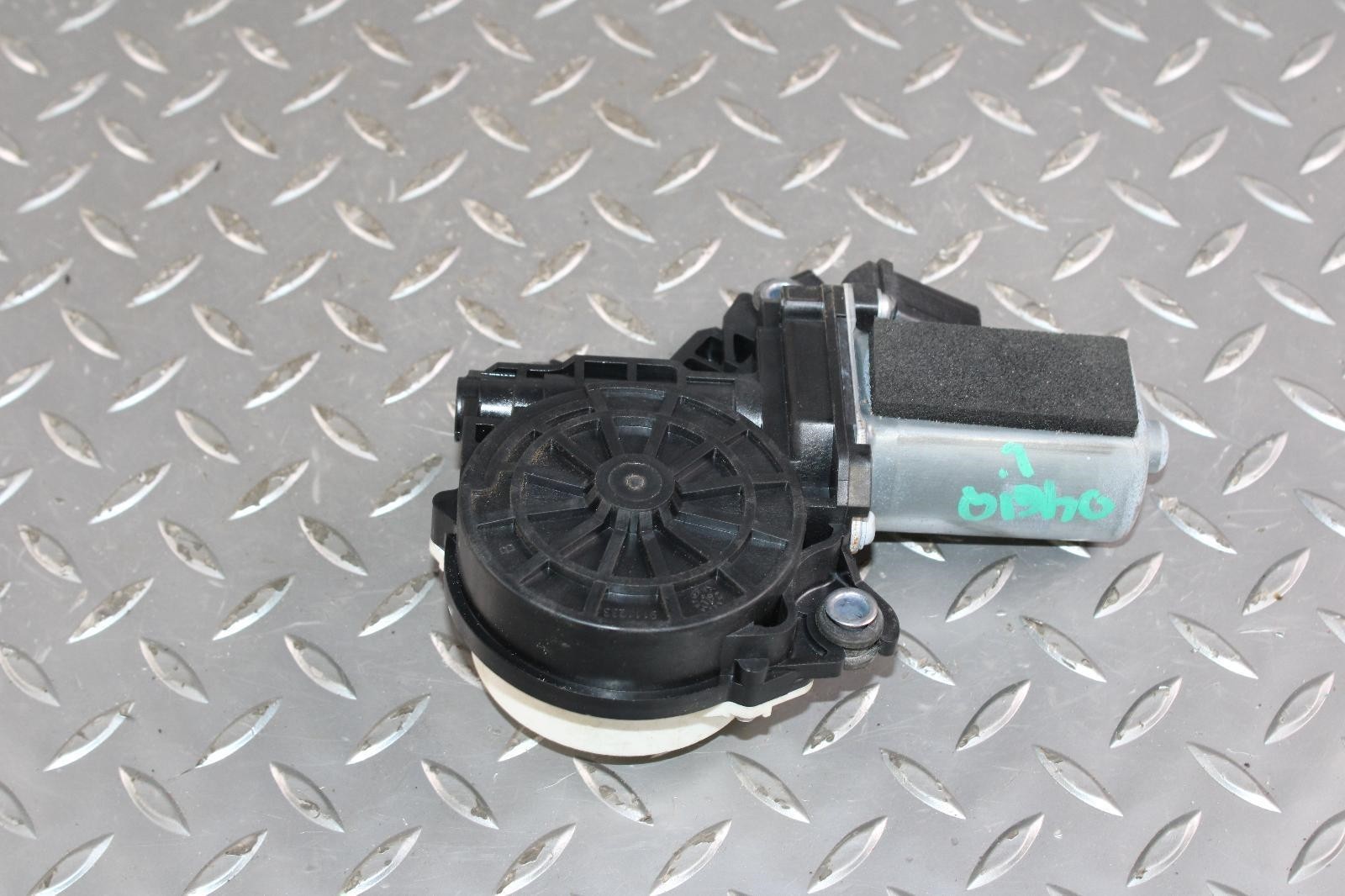 19-24 Continental GT Gtc Electronic Driver LH Door Motor Actuator OEM Factory OE