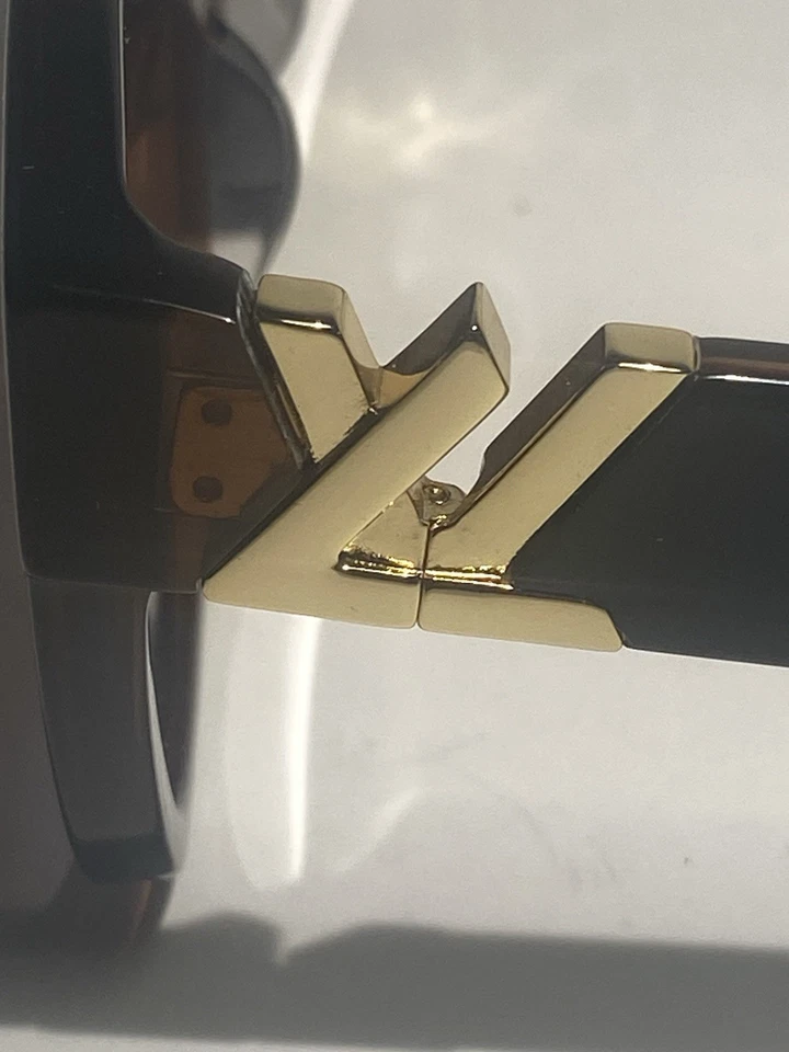 New Luois Vuitton Sunglasses Z2325E 55-17-140 Made In Italy - Image 3 of 4