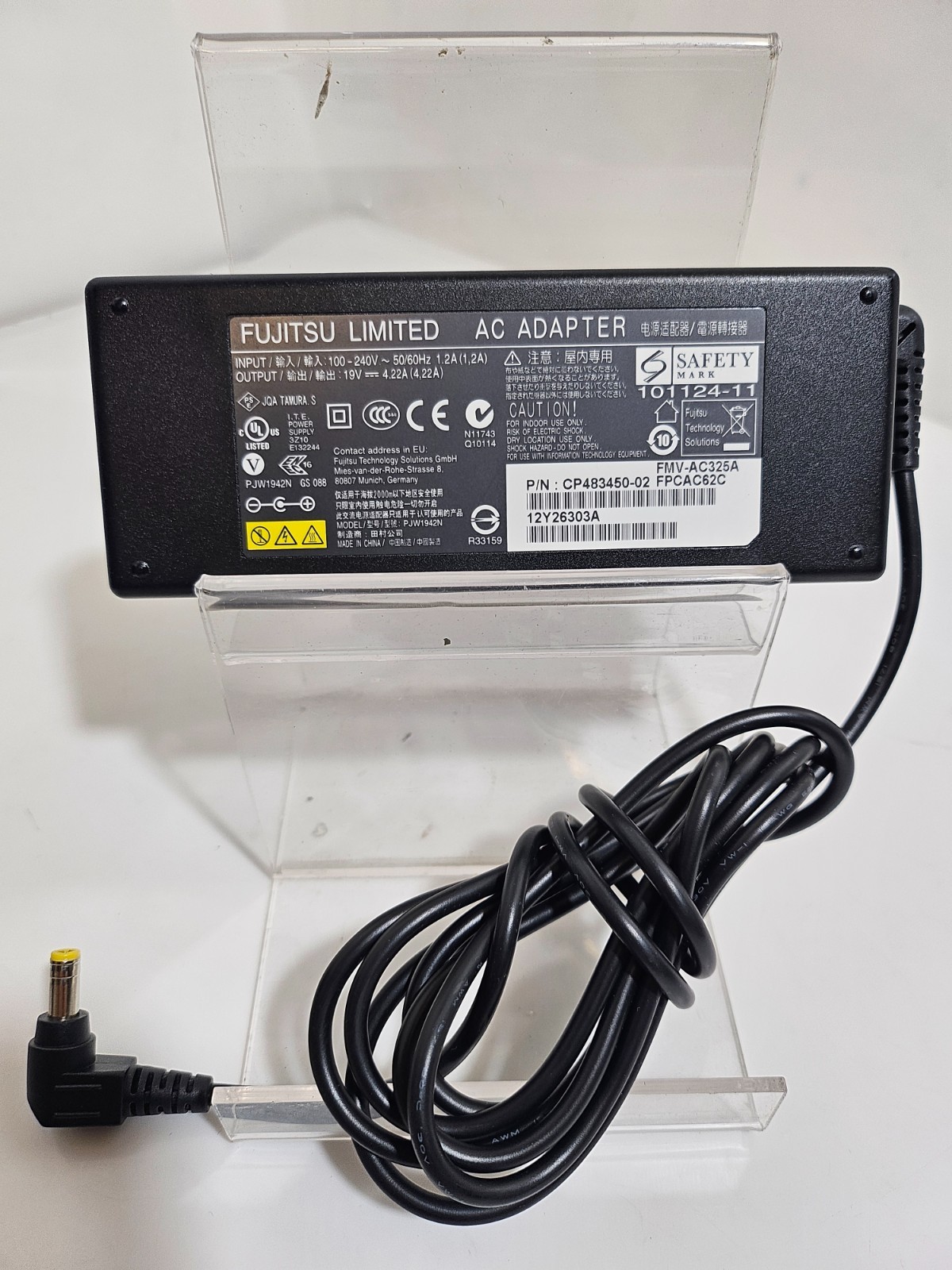 alimentatore FUJITSU laptop notebook PJW1942N 19V-4,22A CP483450-02 #A