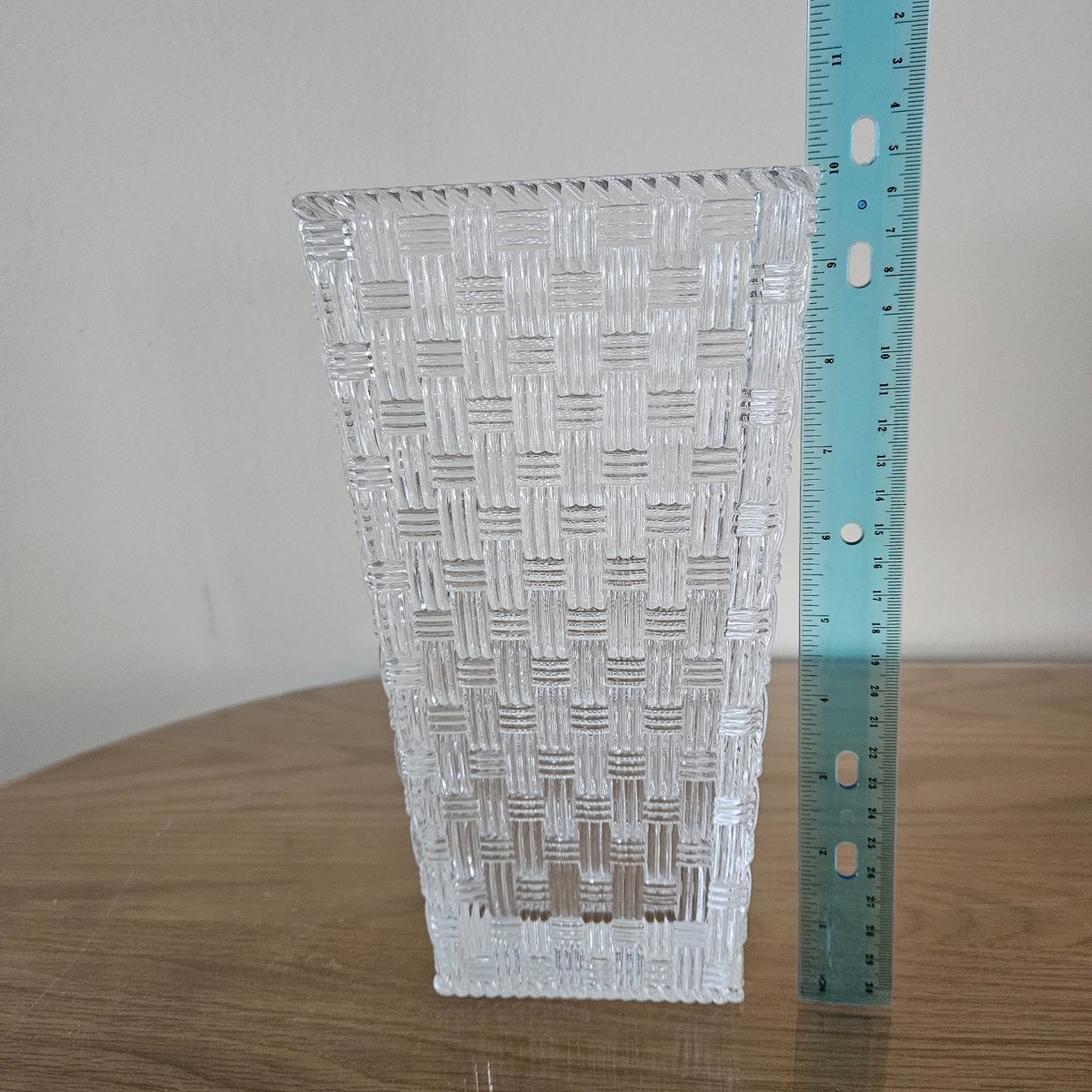 TIFFANY & CO Woven Basket Weave Square Crystal 10