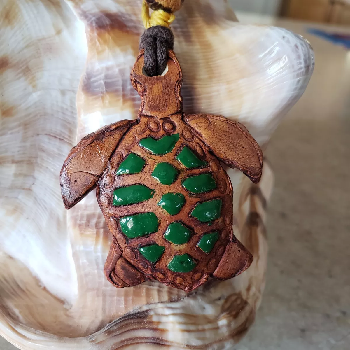 Wooden sea turtle best sale necklace