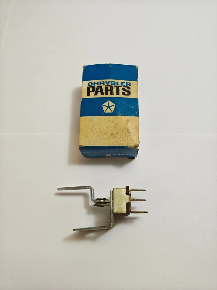 1966-1967 Dodge Coronet зарядное устройство переключатель управления обогревателем 2631539 новый из старых запасов. - Изображение 3 из 4