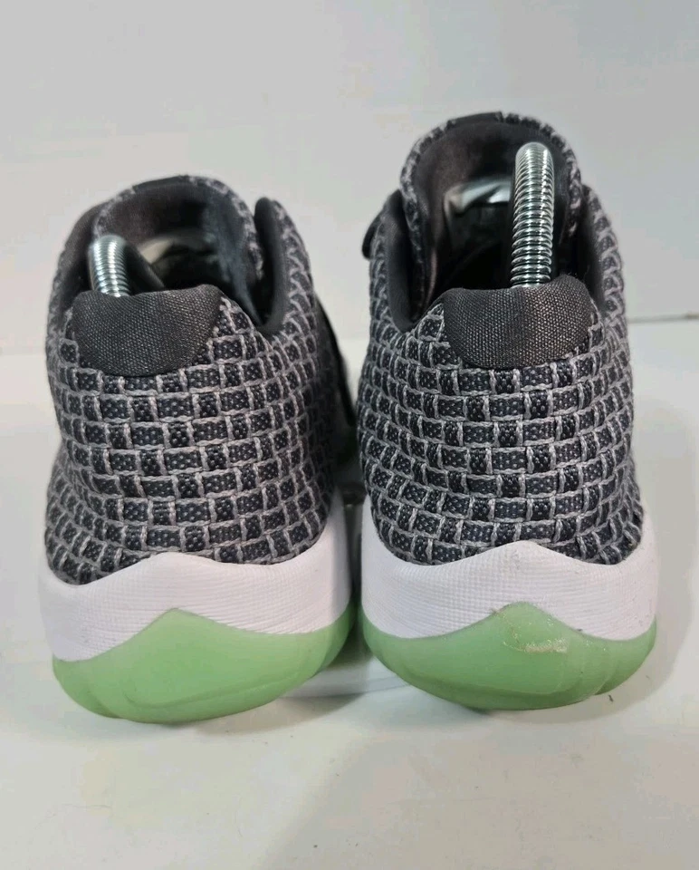 Jordan Future masculino baixo lobo cinza cintura esmeralda - Air Jordans tamanho 10.5 - Imagem 4 de 4
