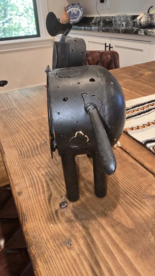 Brutality Industrial Metal Art Pregnant Dog Candle Holder Decor Sculpture - Image 3 of 4