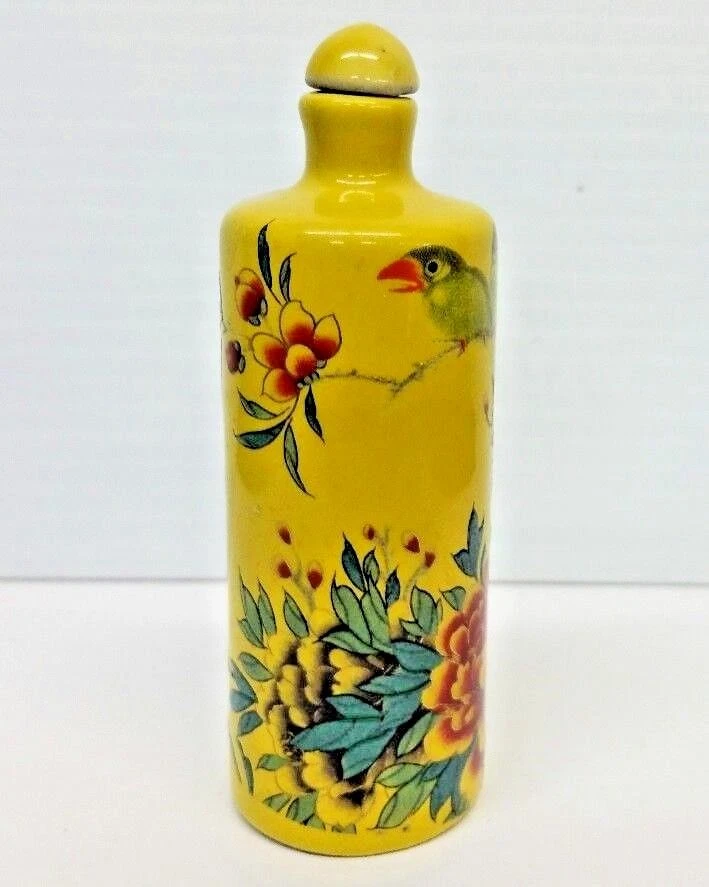 Botella de tabaco esmaltada china firmada con tema floral Foto 2 de 4