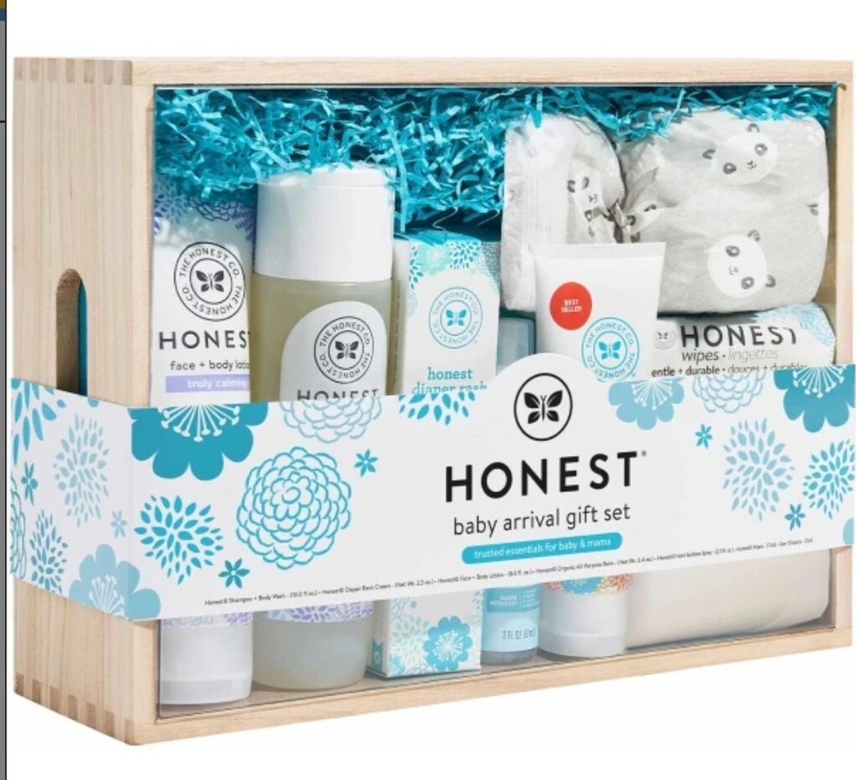 The Honest Co. Baby Shower Arrival Gift Set Lavender Diapers Wipes