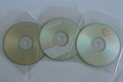15 Pieces 52x Blank Logo CD-R Sampler Discs with Clear Plastic Sleeves (5 Each)