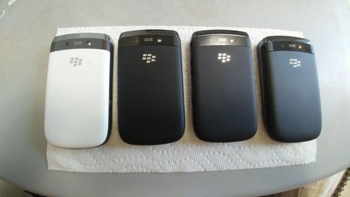 blackberry torch 9800 (Slider) Unlocked Black 4 GB QWERTY - Picture 4 of 5