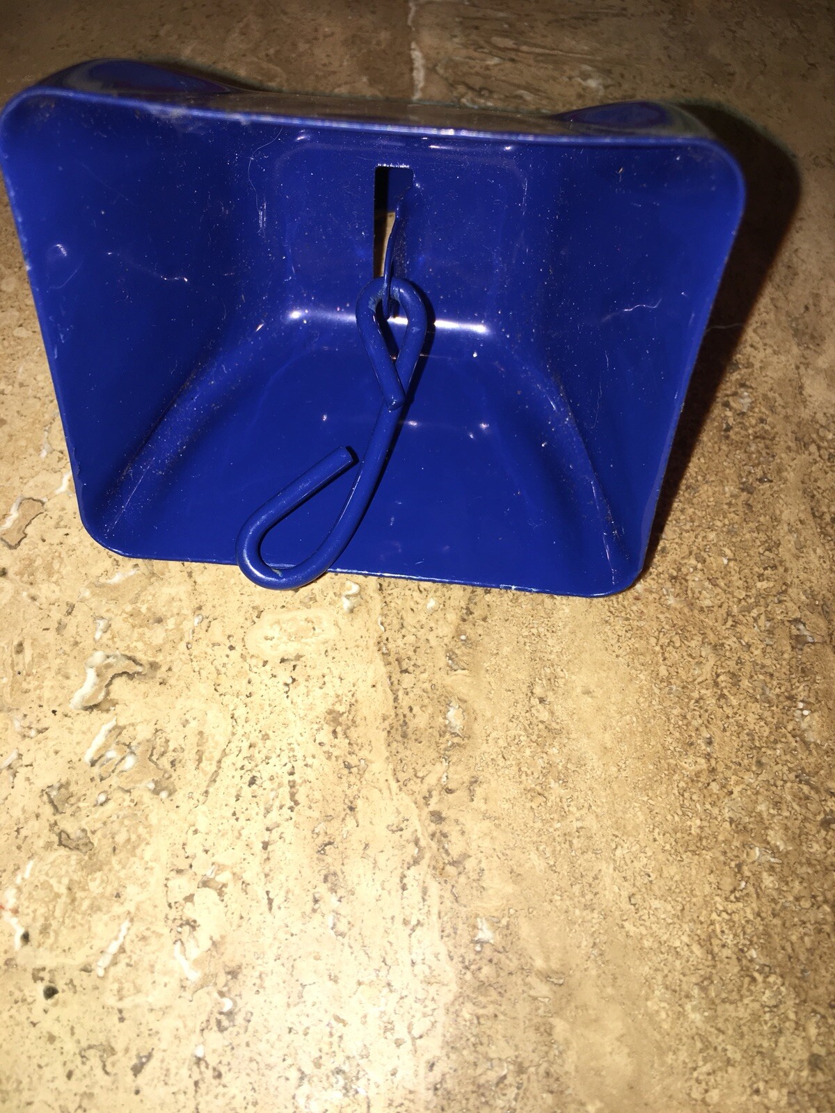 Picture 2 of 8