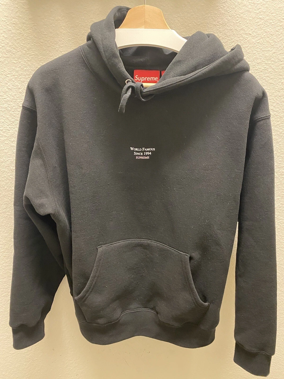 Sweat shirt à capuche Supreme World Famous Micro noir taille S