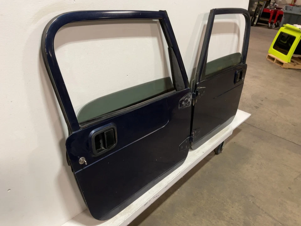 Jeep TJ Wrangler conductor pasajero puertas completas azul medianoche PB8 1997-2006 057680 Foto 2 de 4