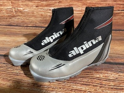 Alpina ST10 Nordic Cross Country Ski Boots Size EU38 US6 for NNN 3112