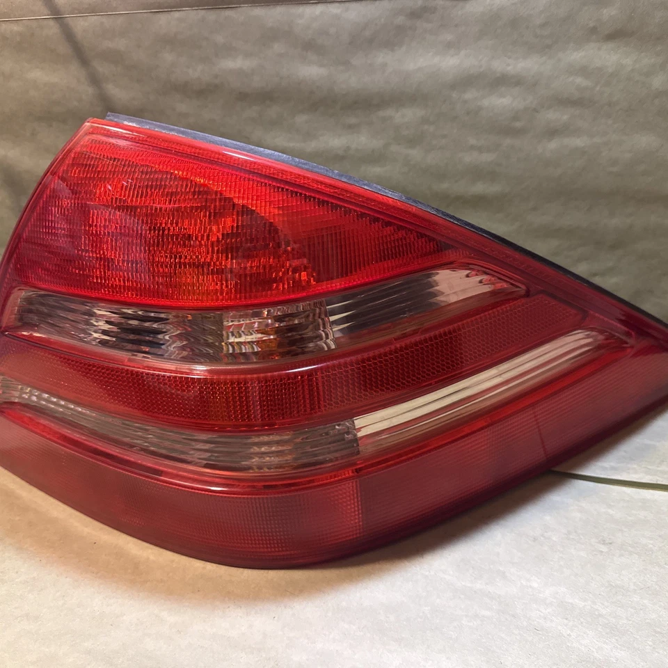 00-02 Mercedes W215 CL55 AMG Rear Right Passenger Side Tail Light Lamp OEM - Image 3 of 4