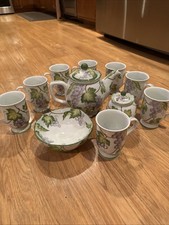 Andrea By Sadek Grapevine Teapot, Sugarbowl, Bowl And Teacups
