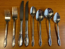 Spring Rose Oneida Community Stainless Betty Crocker Choose & Buy by the Piece