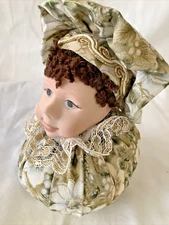 BAKERS FRIEND CERAMIC PUFF FIGURINE HOLDS RECIPE BOOK OPEN