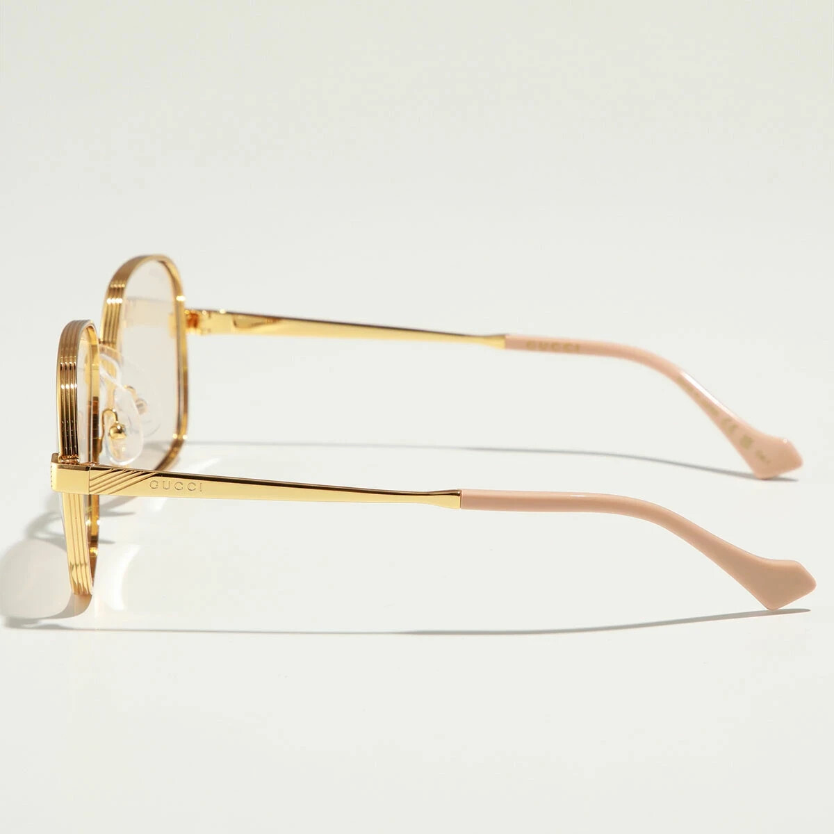 GUCCI ゴールド スクエアサングラスGG0788S Gucci™ GG0788S Square Sunglasses | EyeOns.com