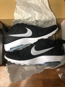 nike air max motion lw men's white