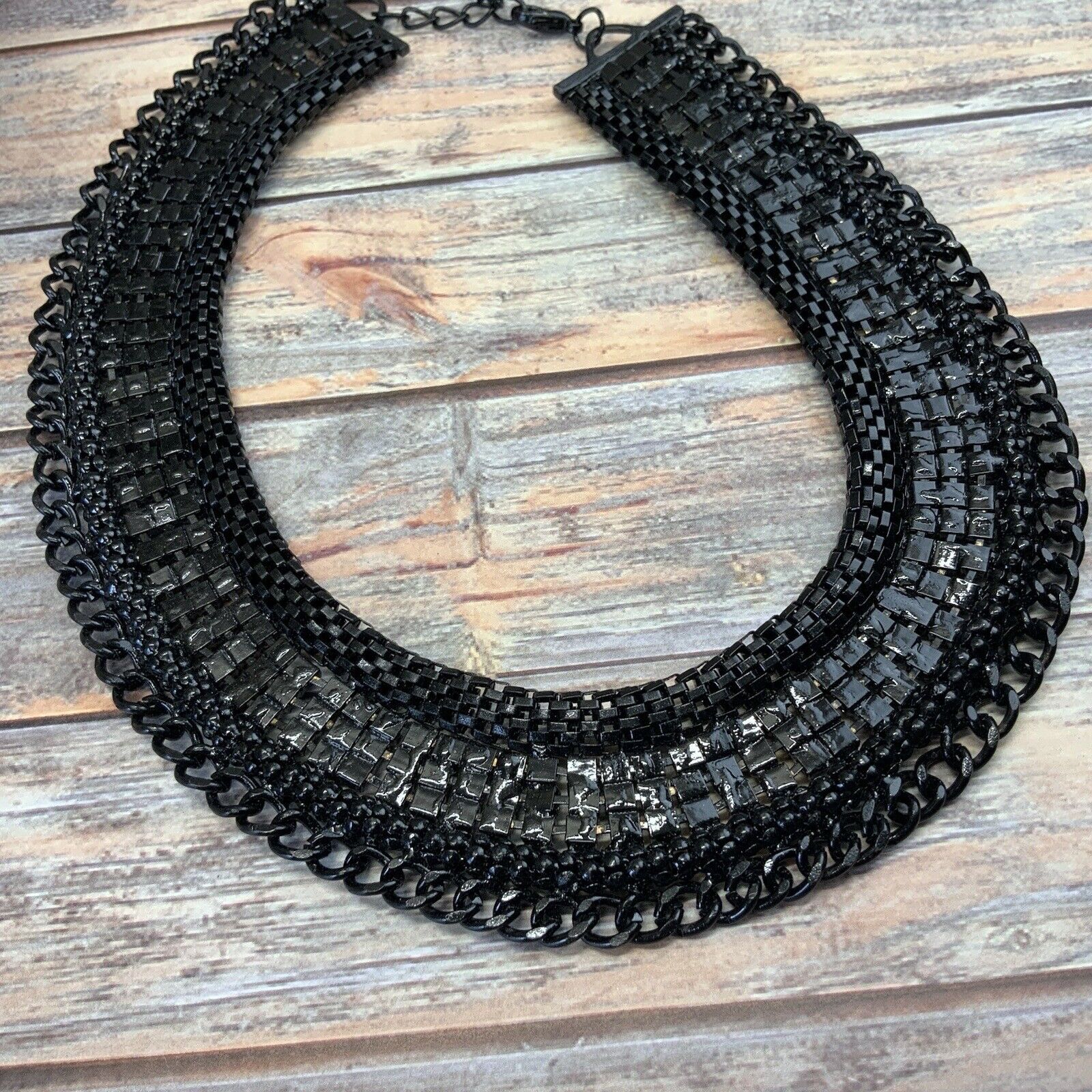 Mesh rhinestone wide choker necklace in black - image 5