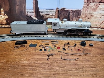 MTH O Gauge 0-6-0 Steam Locomotive And Tender For Project Or Parts Undecorated