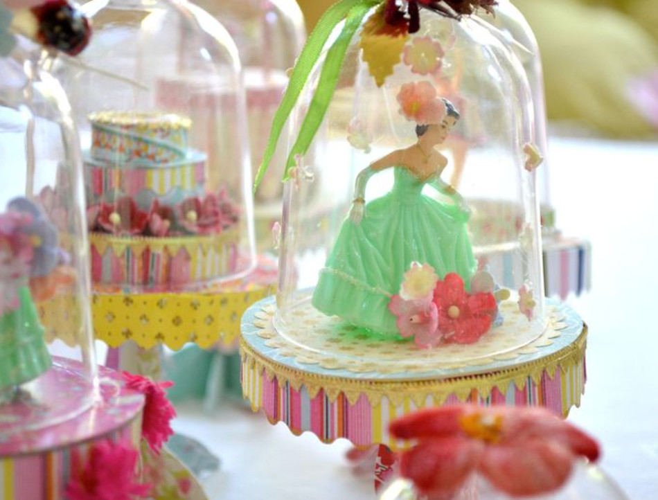 *Rare* Sizzix Brenda Walton, Mini Cupcake Stand, Bigz 659246