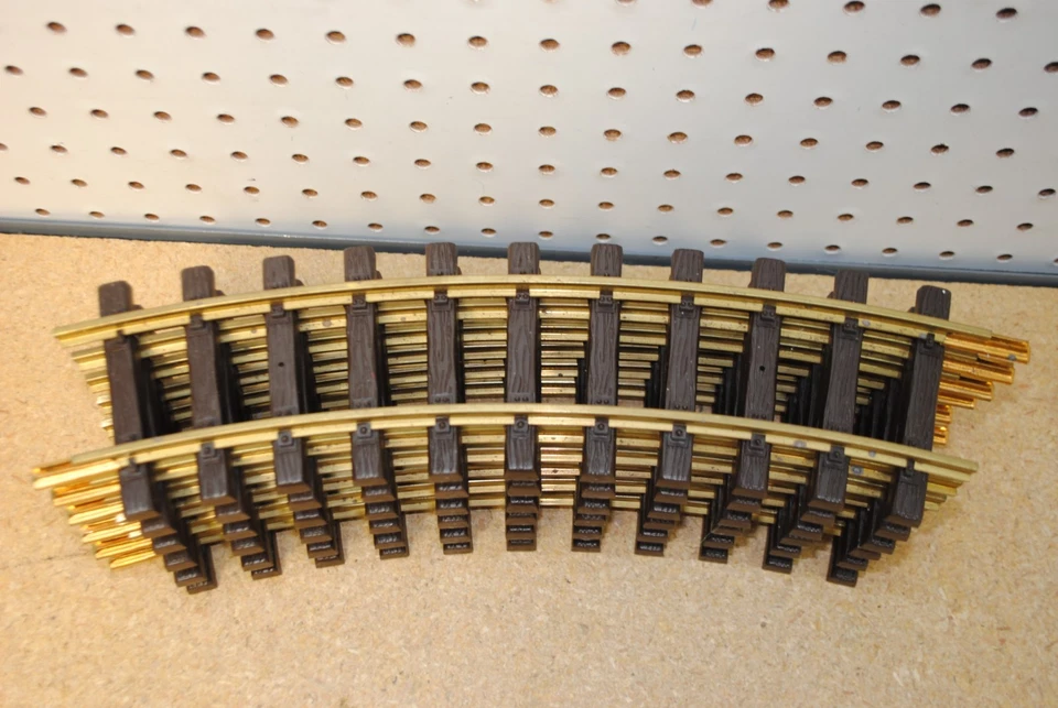 LGB 1100 (11000) x 6 Curved Brass Track 30° r600mm R1 *G-Scale* #2 - Image 2 of 2