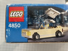 SEALED LEGO Spider-Man Spider-Man's First Chase 4850 In 2003 New Retired