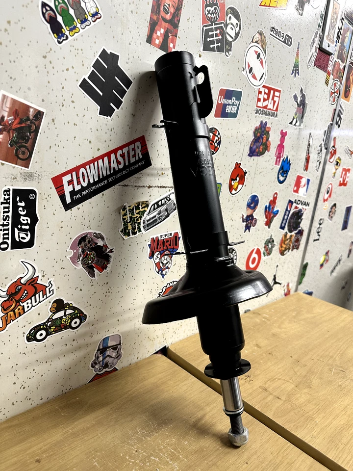 Front Strut Assembly For VW Beetle 98-10 LH/RH Foto 3 de 4