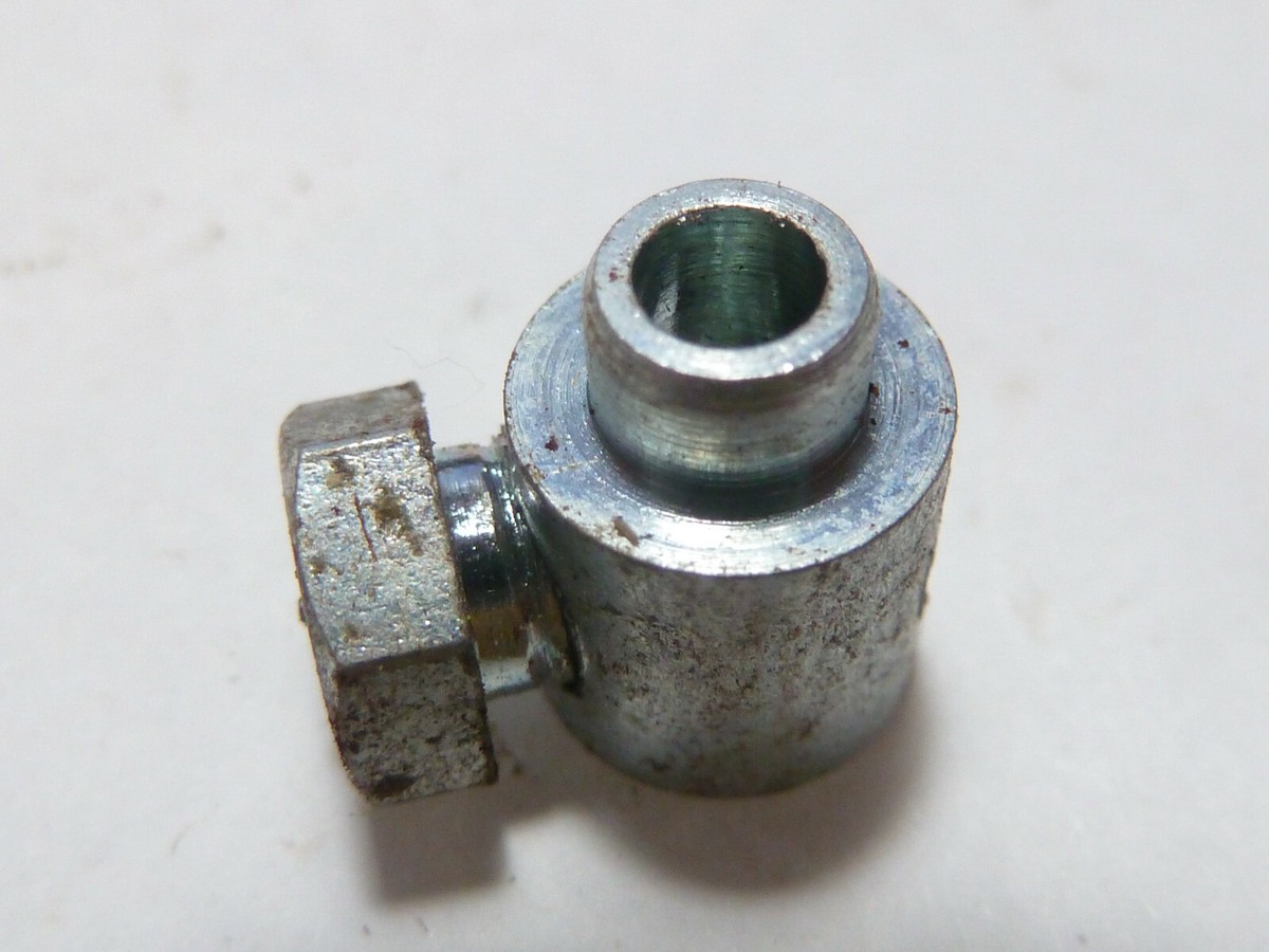 Serre Cable de Frein Avant / Arrière MBK 34052