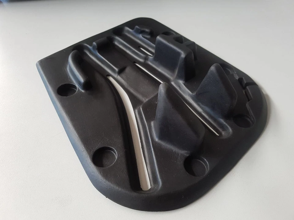 BMW e10 Pastilla Amortiguadora Interior Caja Pedal 1502 1602 1802 2002 ti tii turbo Foto 2 de 2