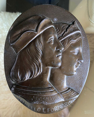 Altes Metallrelief. Raffaello e Fornarina. 10,7x13,5 cm.