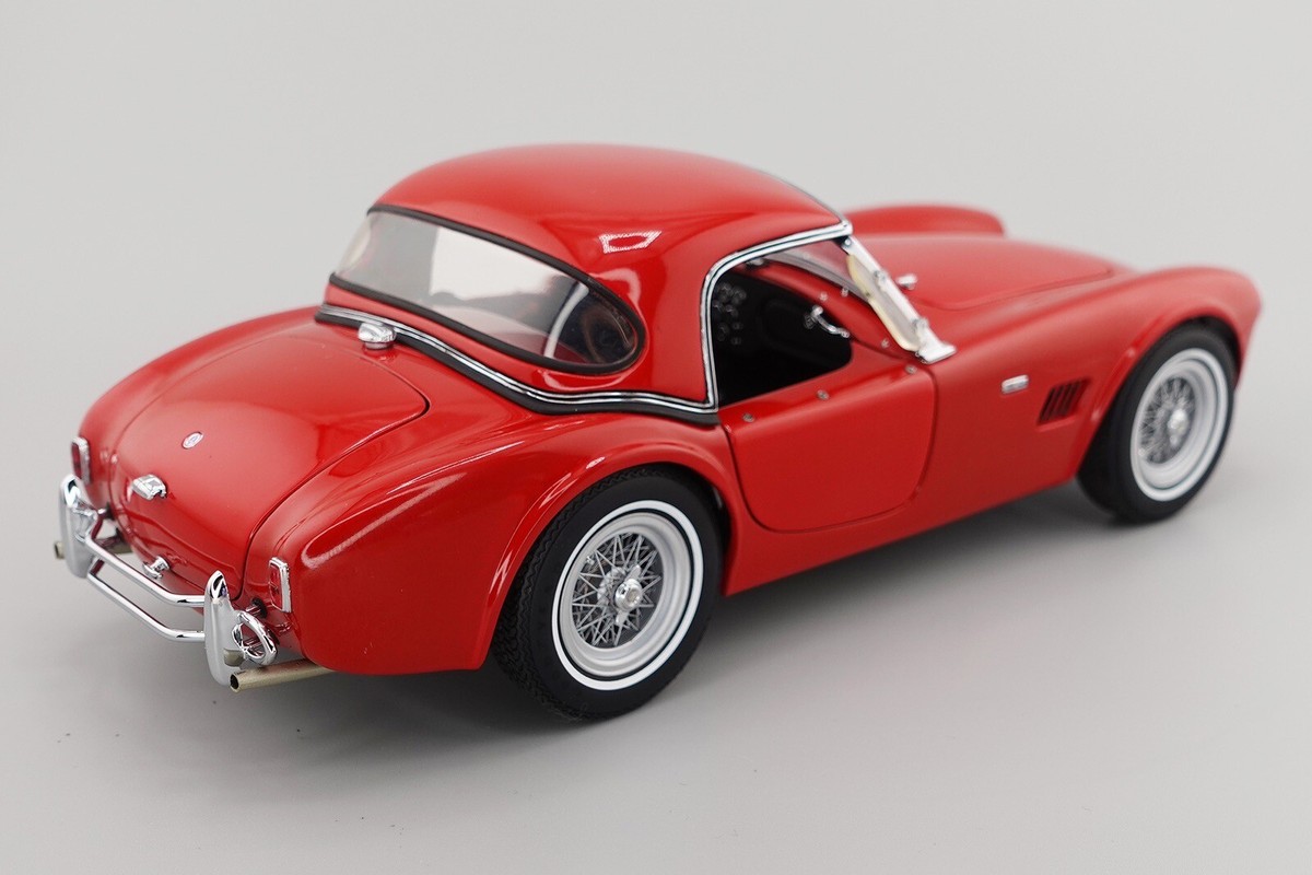 Exoto Racing Legends 1:18 Die cast 1964 Shelby Cobra 289 Red With