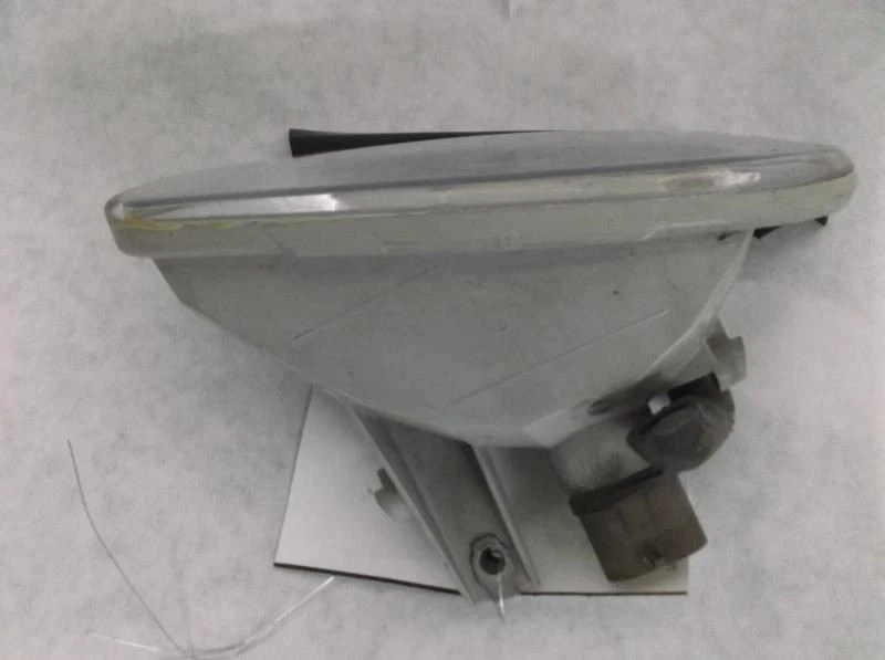 Driver Corner/Park Light Fog-driving Bumper Mounted Fits 00-03 SABLE 482817 - Image 2 of 4