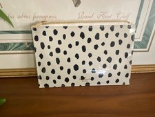 EUC KATE SPADE NEW YORK GOLD POLKADOT PENCIL CASE POUCH