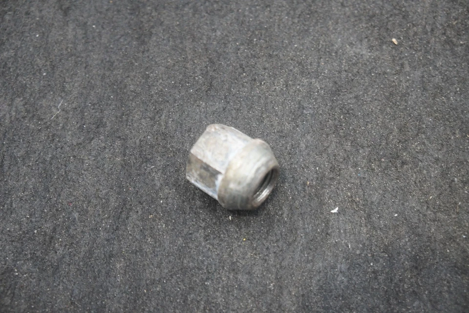 Juego de 20 pernos de tuerca de llanta central 6500092 Chrysler Plymouth Prowler 1997-2002 Foto 3 de 3