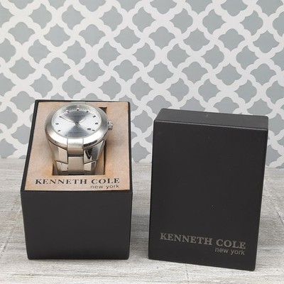 Kenneth Cole Mens Watch KC 3392 Water Resistant - scratches needs screw Battery