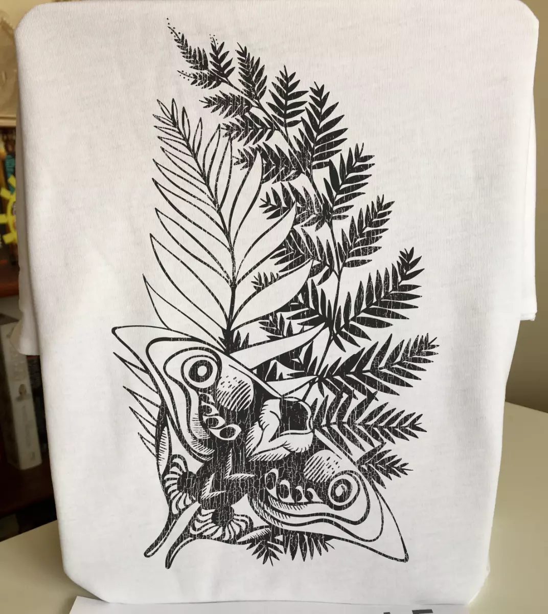 Ellie Tattoo - The Last of Us Shirt