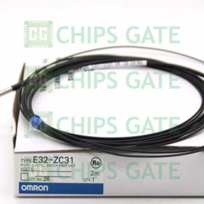 1PCS New Omron E32-ZC31 Photoelectric Sensor Fast Ship