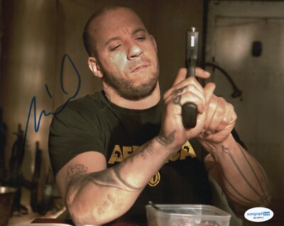 VIN DIESEL SIGNED PHOTO BABYLON AD ALSO ACOA