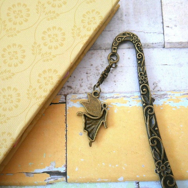 Vinatge metal Bookmark Reader Accessories Gift Key Page Separators book