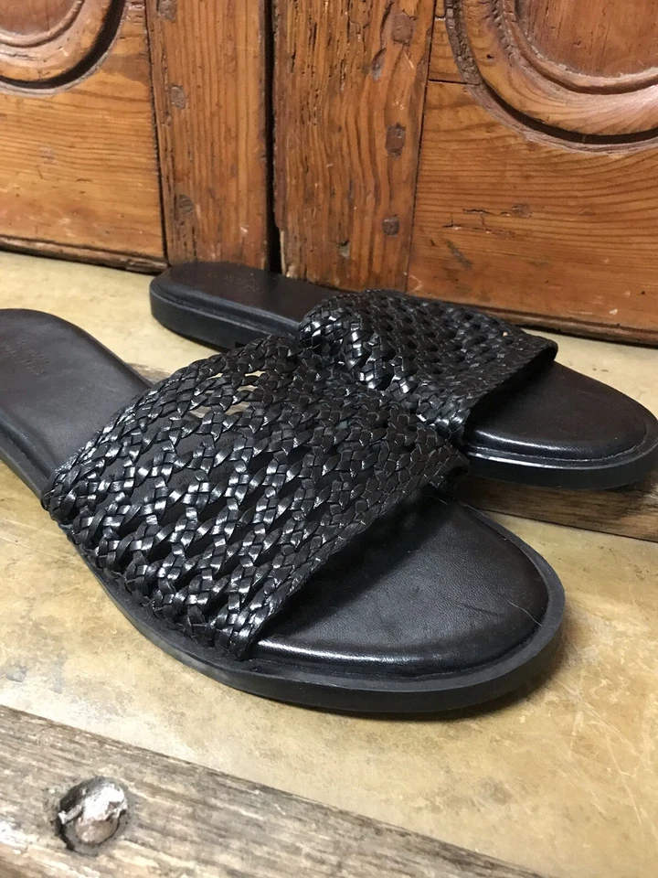 Sandalia sin cordones Urban Outfitters para mujer de cuero trenzado anudado negra talla 10 Foto 2 de 4