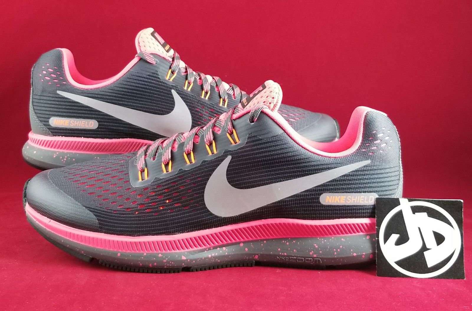 NIKE ZOOM PEGASUS 34 SHIELD GS GS GS DARK GREY RUNNING 922849 001 Size 6Y = WMNS 7.5 2f7653 NIKE ZOOM PEGASUS 34 SHIELD GS GS GS DARK GREY RUNNING 922849 001 Size 6Y = WMNS 7.5 2f7653