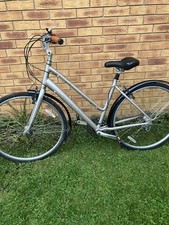 Specialized Crossroads Silver High Spec Lightweight Ladies Bike Medium Frame