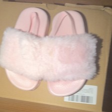 Pink Faux Fur Slide Slippers Women Size S Comfort Fleece Fur Trim Casual Winter