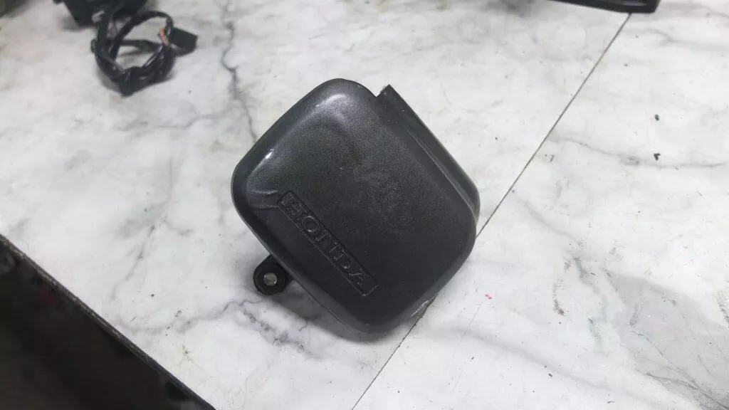 Honda valkyrie alternator cover hotsell