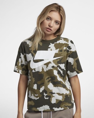 nike camo shirt women's