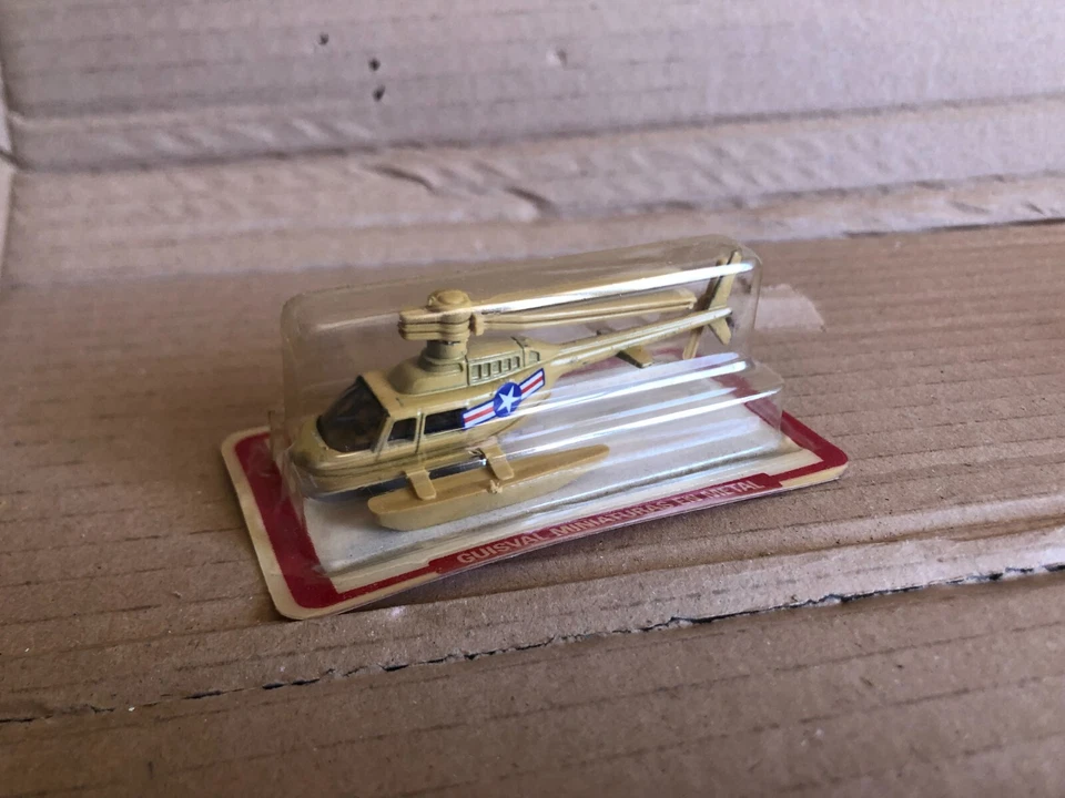 GUISVAL militari ELICOTTERO ANFIBIO modello modellino 1/72 - Immagine 2 di 4