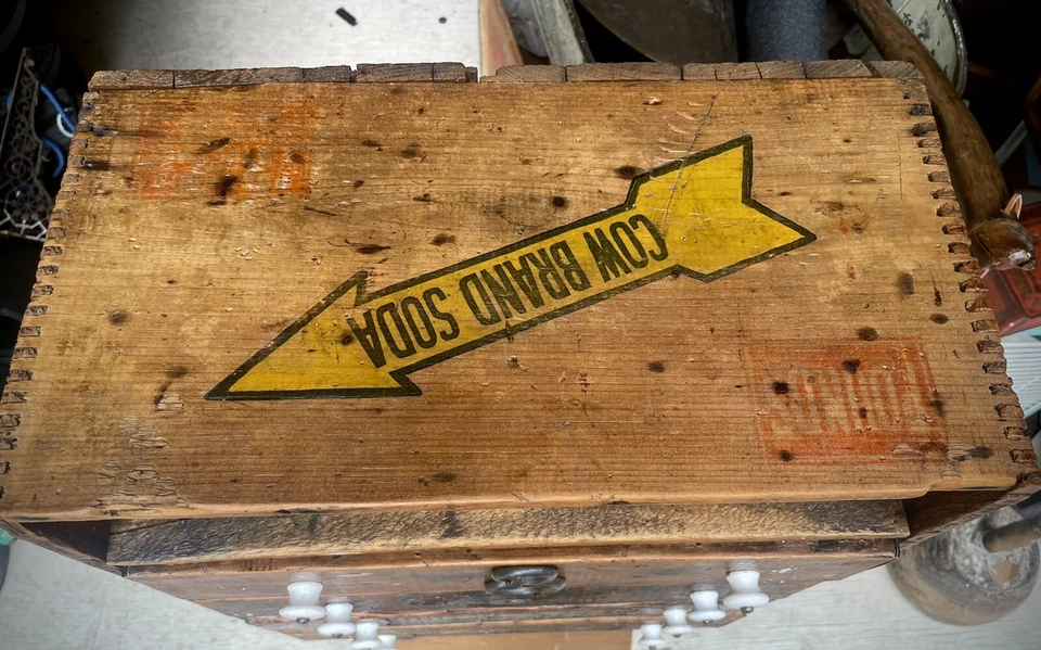 Primitivo 4 cajones madera y estaño boticario piezas contenedor gabinete marca vaca caja de refrescos Foto 4 de 4